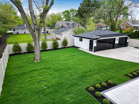 Tiny photo for 5429 Lawn Avenue, Western Springs, IL 60558 (MLS # 12631423)