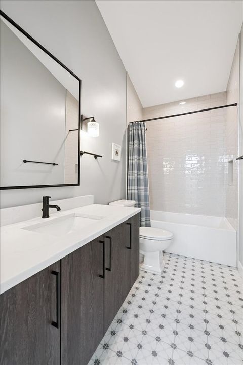 Tiny photo for 2514 W Polk Street, Chicago, IL 60612 (MLS # 12481750)