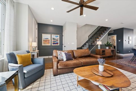 Tiny photo for 2514 W Polk Street, Chicago, IL 60612 (MLS # 12481750)