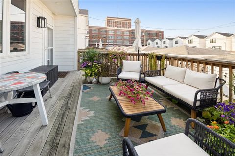 Tiny photo for 2514 W Polk Street, Chicago, IL 60612 (MLS # 12481750)