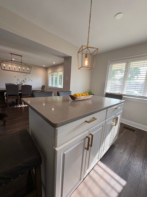 Tiny photo for 11555 S SACRAMENTO Drive, Merrionette Park, IL 60803 (MLS # 12683928)