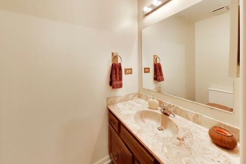 Tiny photo for 418 Bluebird Lane #418, Deerfield, IL 60015 (MLS # 12731255)