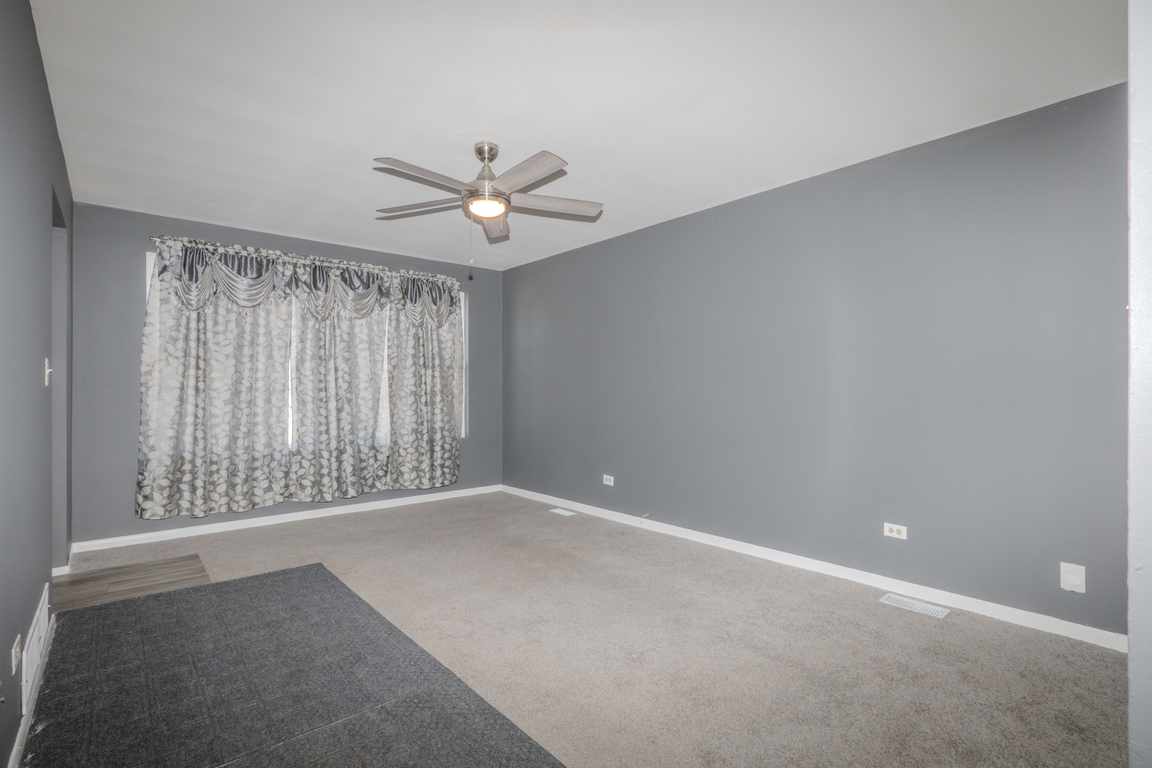 4021 W 82nd Place