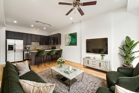 Tiny photo for 2354 S Oakley Avenue #B2, Chicago, IL 60608 (MLS # 12529410)