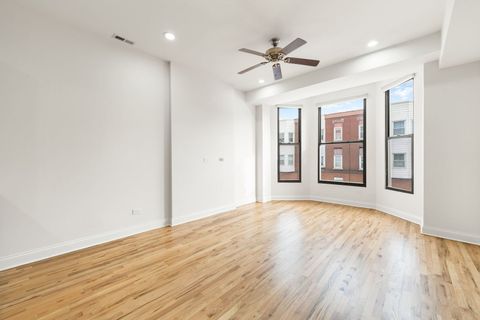 Tiny photo for 2354 S Oakley Avenue #B2, Chicago, IL 60608 (MLS # 12529410)