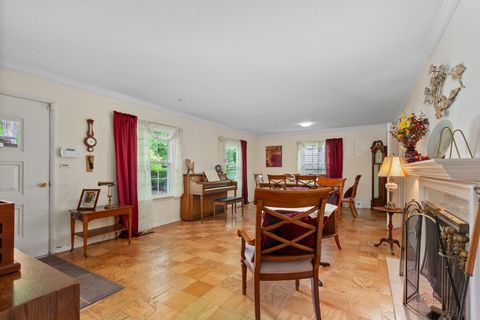 Tiny photo for 214 Washington Circle, Lake Forest, IL 60045 (MLS # 12650932)