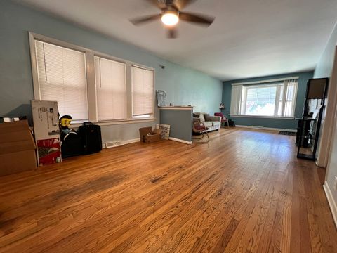 Tiny photo for 2715 Oak Park Avenue, Berwyn, IL 60402 (MLS # 12427422)