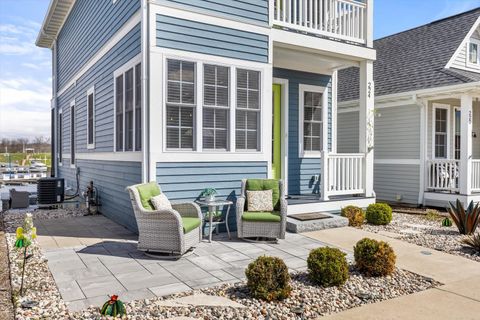Tiny photo for 224 Leeward Way, Ottawa, IL 61350 (MLS # 12627070)