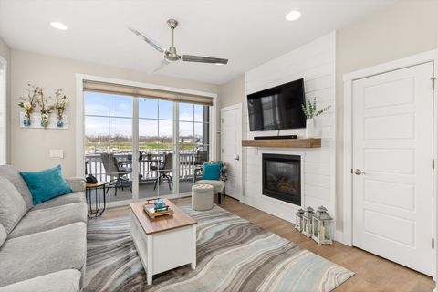 Tiny photo for 224 Leeward Way, Ottawa, IL 61350 (MLS # 12627070)