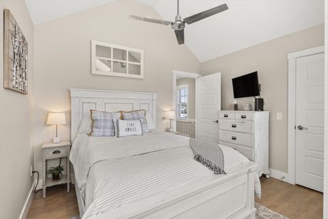 Tiny photo for 224 Leeward Way, Ottawa, IL 61350 (MLS # 12627070)