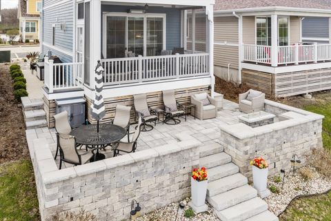 Tiny photo for 224 Leeward Way, Ottawa, IL 61350 (MLS # 12627070)