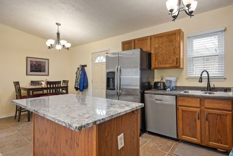 Tiny photo for 2629 Sheffield Drive, Davenport, IA 52806 (MLS # 12558058)