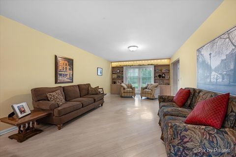 Tiny photo for 546 W Revere Lane, Palatine, IL 60067 (MLS # 12617781)