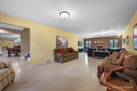 Tiny photo for 546 W Revere Lane, Palatine, IL 60067 (MLS # 12617781)