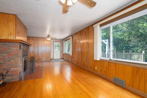 Tiny photo for 19097 N 1330 East Road, Pontiac, IL 61764 (MLS # 12420806)