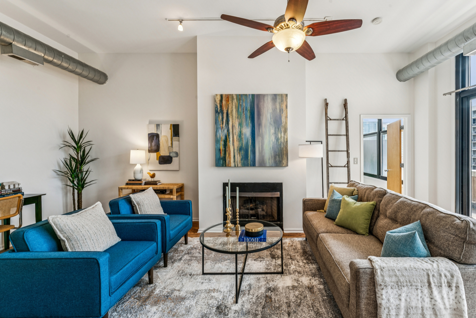 1516 S WABASH Avenue 805