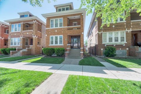 6834 S Rockwell Street Chicago IL 60629