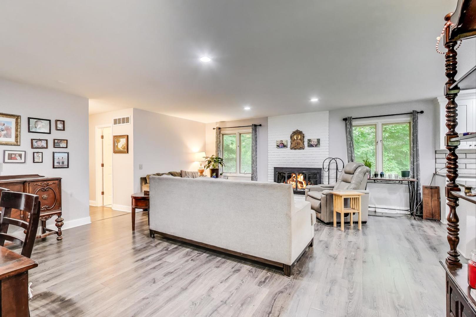 30975 N Blackhawk Trail