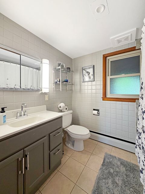 Tiny photo for 1224 W Violet Street, Freeport, IL 61032 (MLS # 12506568)