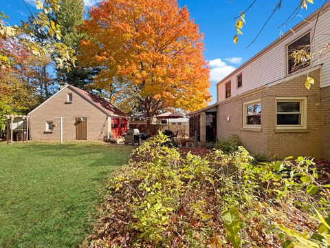 Tiny photo for 1224 W Violet Street, Freeport, IL 61032 (MLS # 12506568)