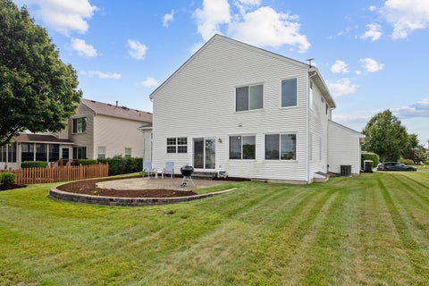 Tiny photo for 677 Linden Drive, Carol Stream, IL 60188 (MLS # 12760038)