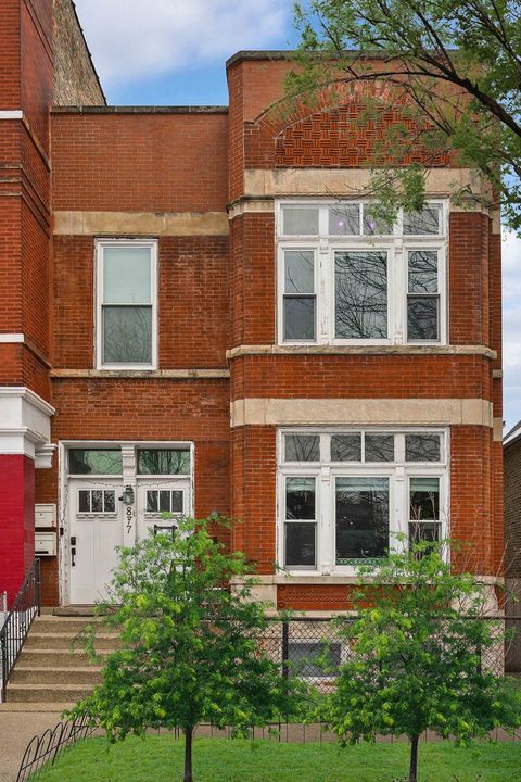 877 N Mozart Street Chicago IL 60622