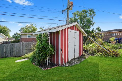 Tiny photo for 417 Westgate Avenue, Chicago Heights, IL 60411 (MLS # 12494314)