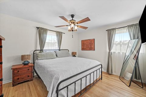 Tiny photo for 417 Westgate Avenue, Chicago Heights, IL 60411 (MLS # 12494314)