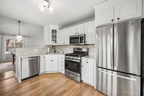 Tiny photo for 1908 Moore Avenue, St. Charles, IL 60174 (MLS # 12611215)