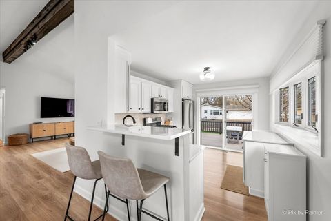 Tiny photo for 1908 Moore Avenue, St. Charles, IL 60174 (MLS # 12611215)