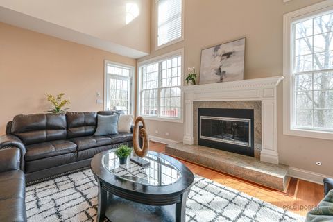 Tiny photo for 878 Writer Court, Vernon Hills, IL 60061 (MLS # 12612414)