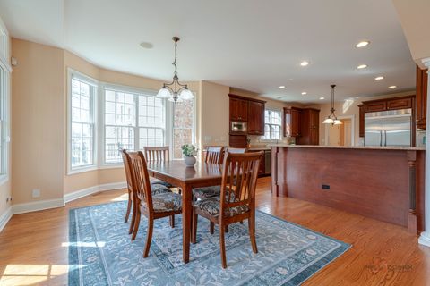 Tiny photo for 878 Writer Court, Vernon Hills, IL 60061 (MLS # 12612414)
