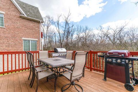 Tiny photo for 878 Writer Court, Vernon Hills, IL 60061 (MLS # 12612414)