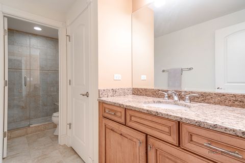 Tiny photo for 878 Writer Court, Vernon Hills, IL 60061 (MLS # 12612414)