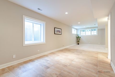 Tiny photo for 878 Writer Court, Vernon Hills, IL 60061 (MLS # 12612414)