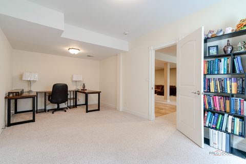 Tiny photo for 878 Writer Court, Vernon Hills, IL 60061 (MLS # 12612414)