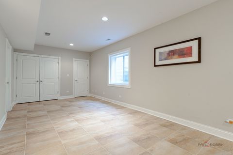 Tiny photo for 878 Writer Court, Vernon Hills, IL 60061 (MLS # 12612414)