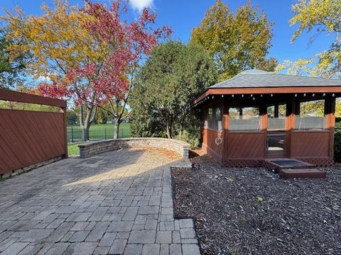 Tiny photo for 2238 Appleby Drive, Wheaton, IL 60189 (MLS # 12508242)