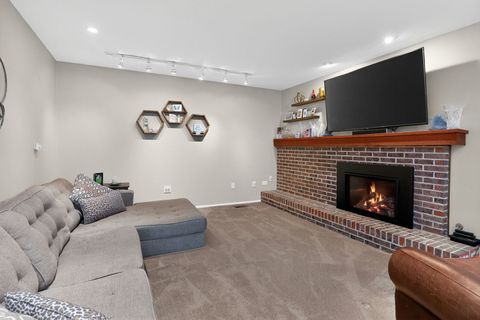 Tiny photo for 2238 Appleby Drive, Wheaton, IL 60189 (MLS # 12508242)