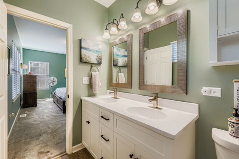 Tiny photo for 630 N Buell Avenue, Aurora, IL 60506 (MLS # 12507897)