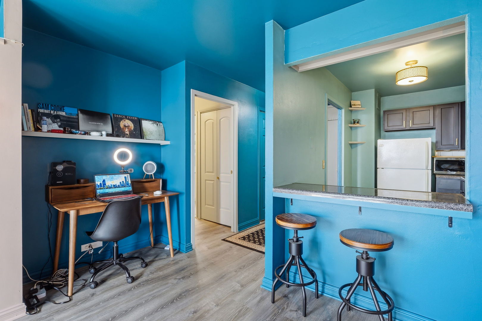 1560 N Sandburg Terrace 1405