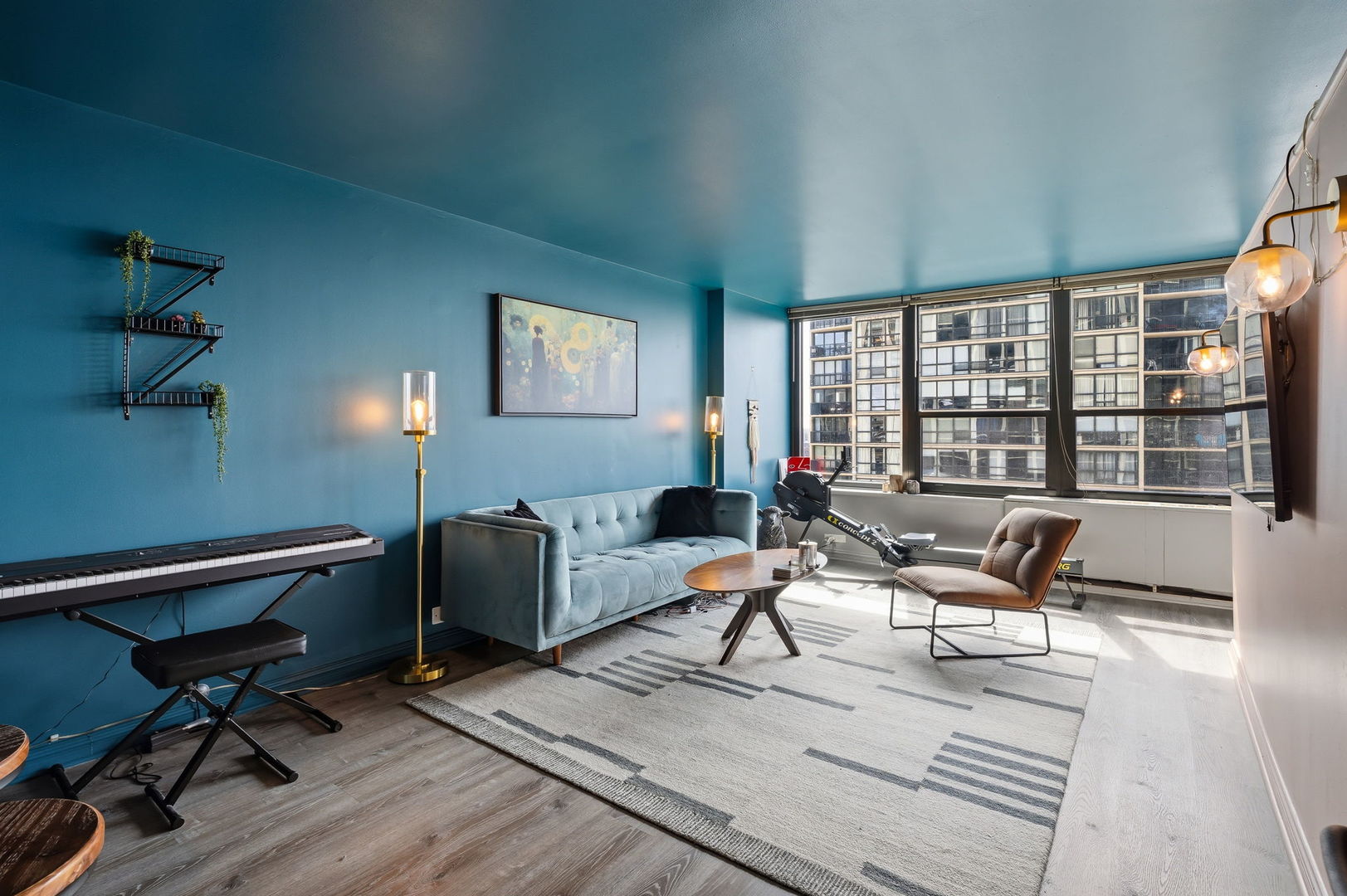 1560 N Sandburg Terrace 1405