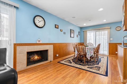 Tiny photo for 1375 N Whispering Springs Circle, Palatine, IL 60074 (MLS # 12599693)
