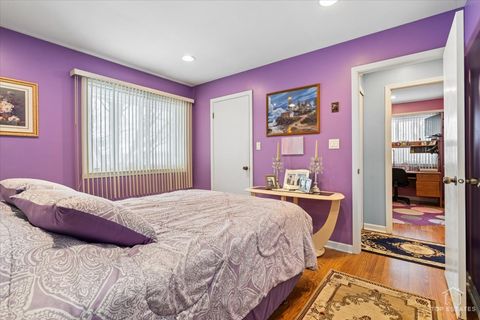 Tiny photo for 1375 N Whispering Springs Circle, Palatine, IL 60074 (MLS # 12599693)