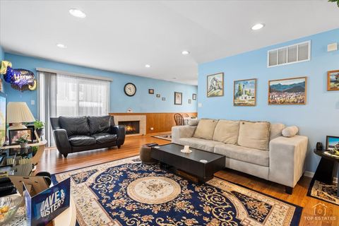 Tiny photo for 1375 N Whispering Springs Circle, Palatine, IL 60074 (MLS # 12599693)