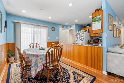 Tiny photo for 1375 N Whispering Springs Circle, Palatine, IL 60074 (MLS # 12599693)