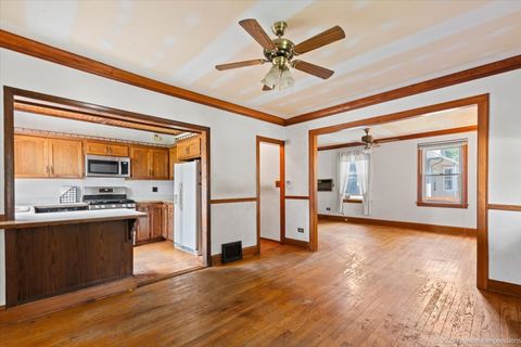 Tiny photo for 13346 Irving Avenue, Blue Island, IL 60406 (MLS # 12432179)