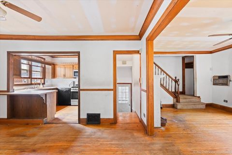 Tiny photo for 13346 Irving Avenue, Blue Island, IL 60406 (MLS # 12432179)