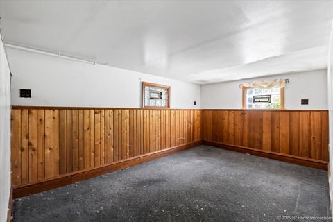 Tiny photo for 13346 Irving Avenue, Blue Island, IL 60406 (MLS # 12432179)