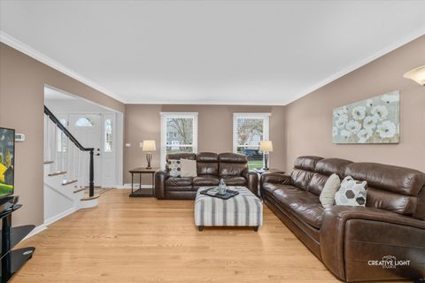 Tiny photo for 906 Sumter Court, Naperville, IL 60540 (MLS # 12568048)